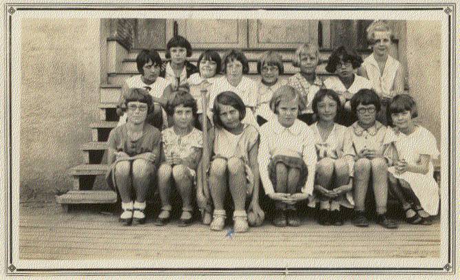 Jeanne Giem and classmates