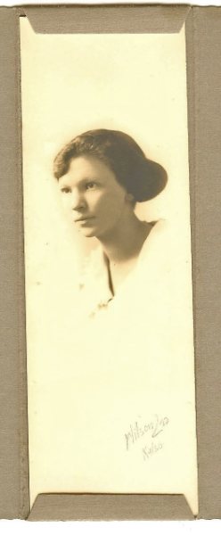 unknown Kelso H.S. student